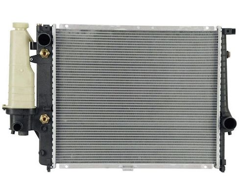 Auto Spare Parts 17111719309 Car Engine Cooling Radiator For BMW 5 E34 520i 2 AT 1989-1992